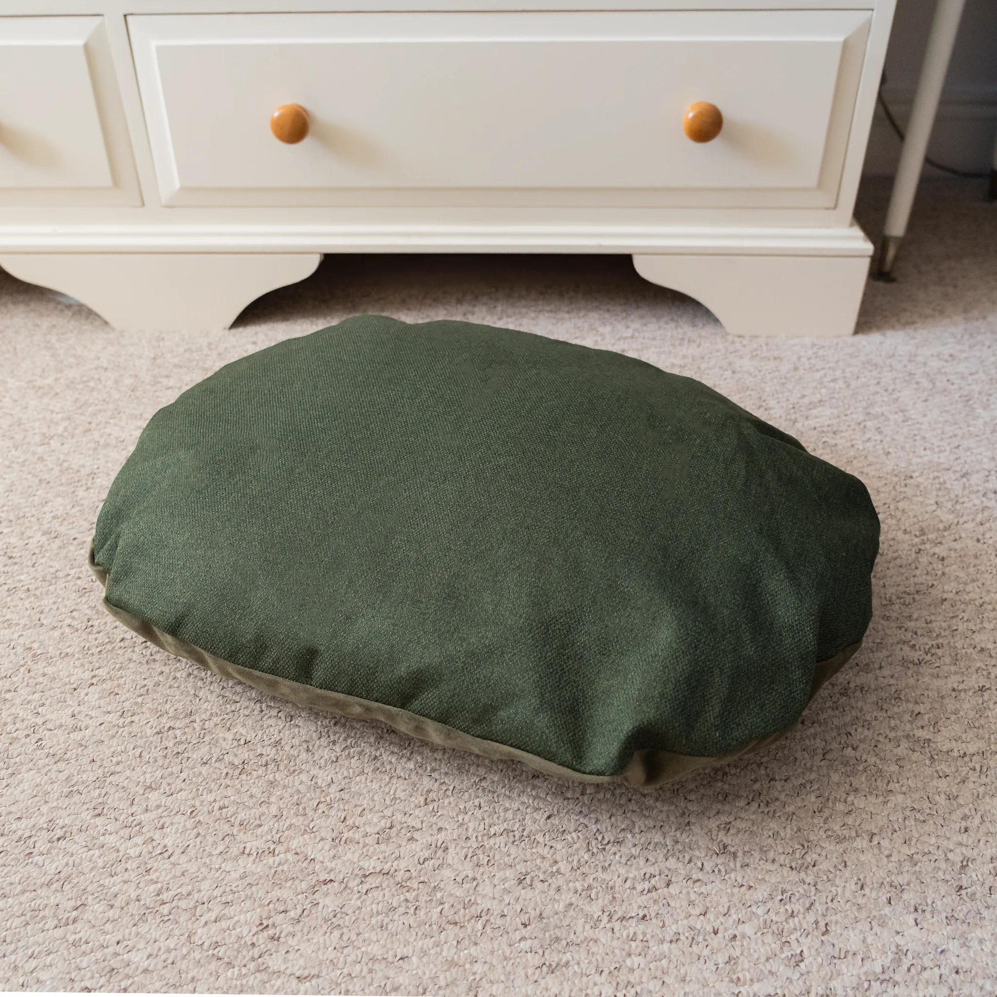 AllPetSolutions Alfie Premium Luxury Dog Bed - Forest Green - S/M/XL