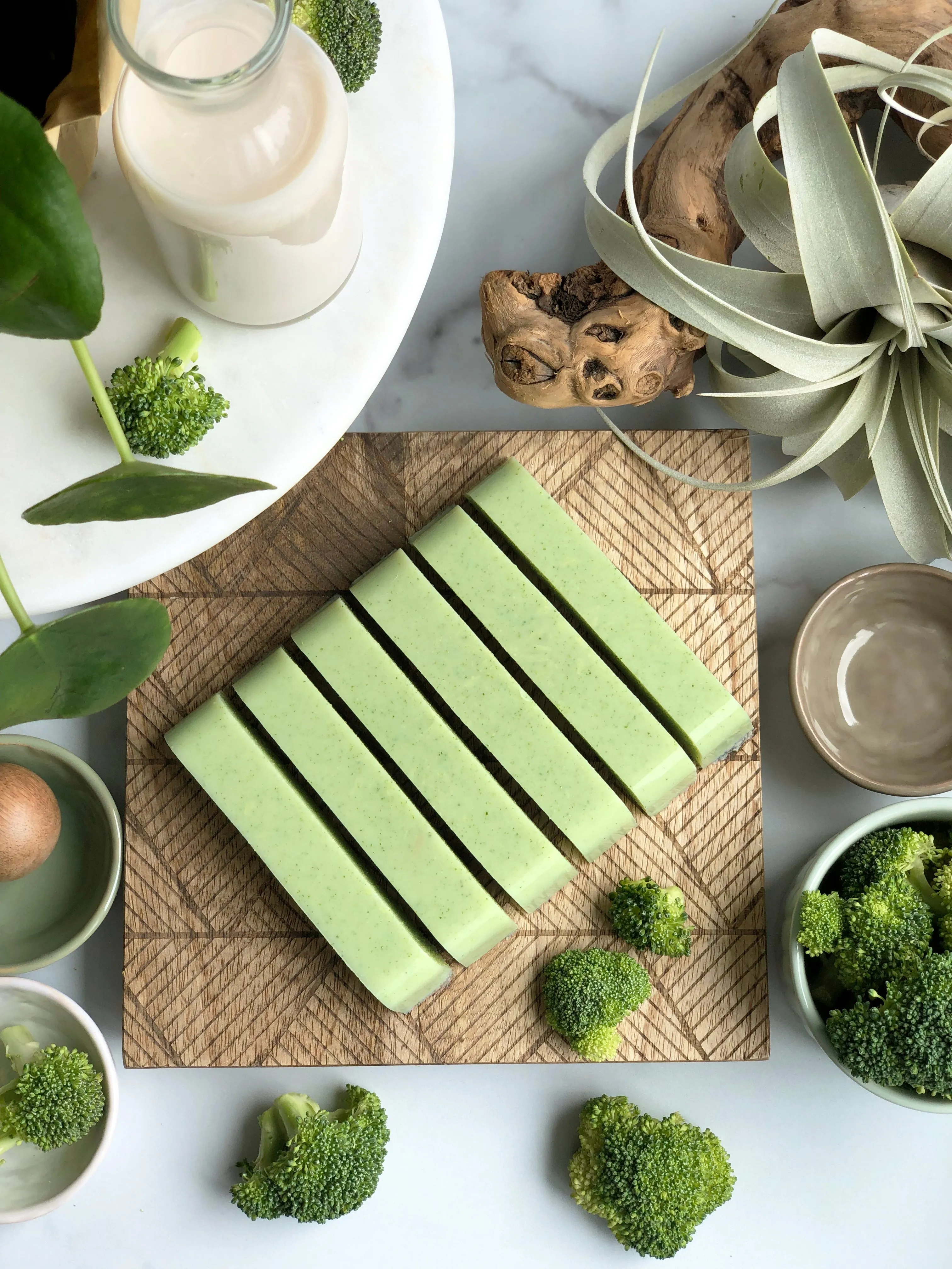 BROCCOLI MILK CHEWS FOR DOGS