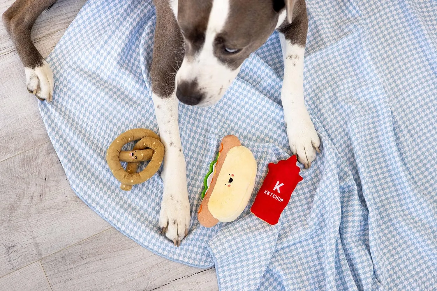 Pearhead Ballpark Dog Toys, Set of 3, Plush Chew Toys for Dogs, Ketchup Pretzel & Hotdog Dog Toy Set, Must Have Pet Accessories for Dog Owners